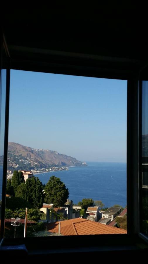 Central Panoramic Taormina Bagian luar foto