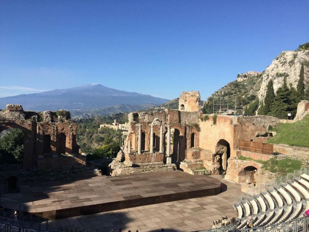 Central Panoramic Taormina Bagian luar foto