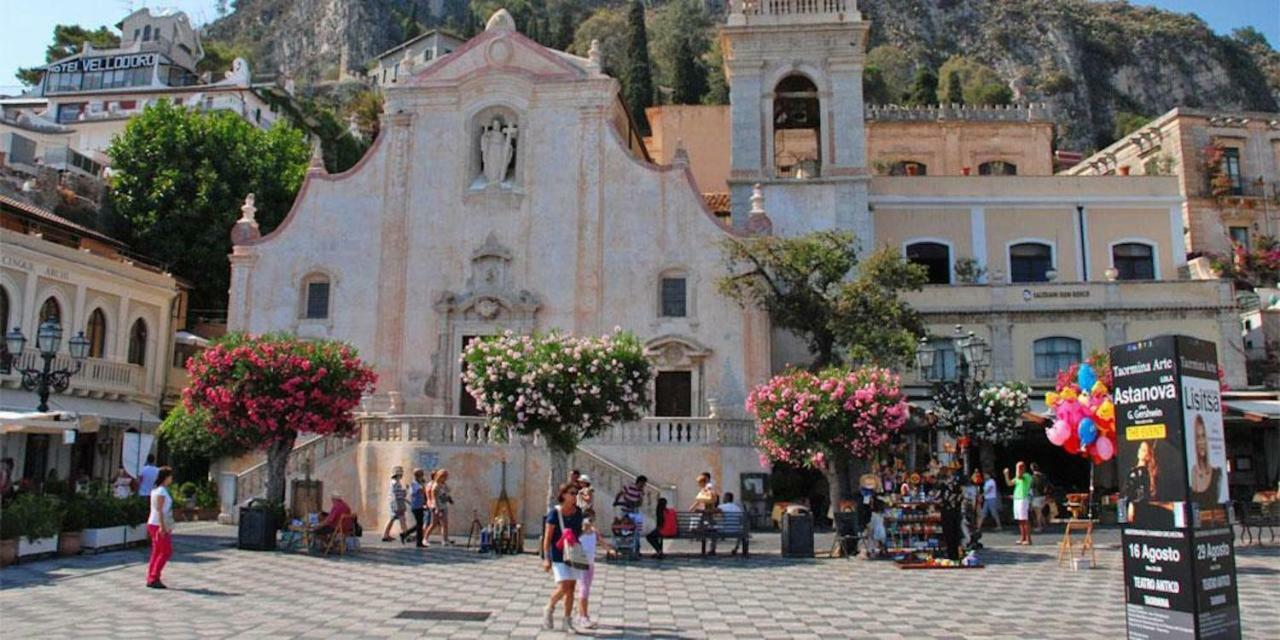 Central Panoramic Taormina Bagian luar foto