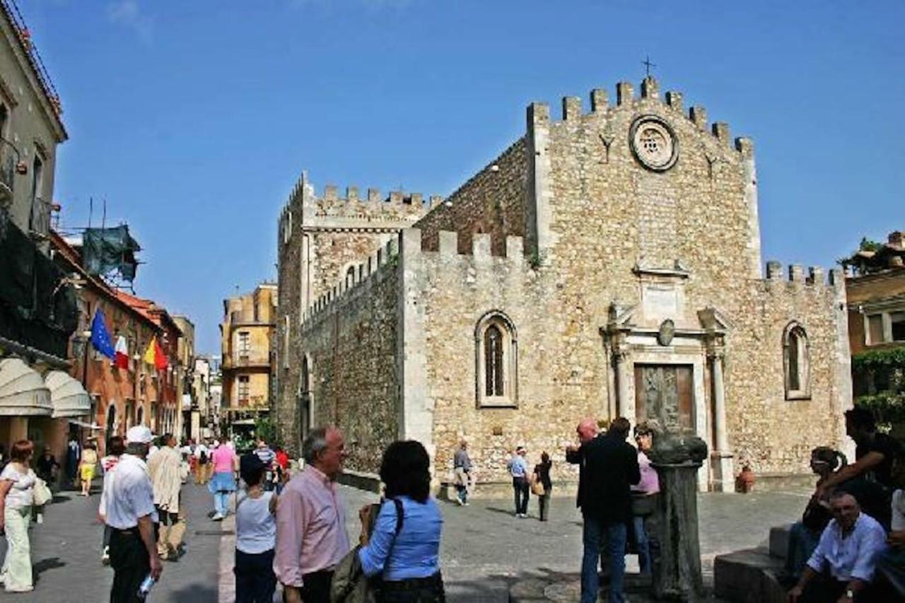 Central Panoramic Taormina Bagian luar foto